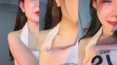 烈焰红唇性感尤物！细腰翘臀好身材！脱下内裤扣穴，振动棒进进出出，张开双腿特写